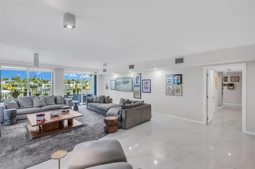 5660 Collins Ave # 2A, Miami Beach FL 33140