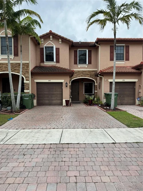 342 NE 37th Ave, Homestead FL 33033