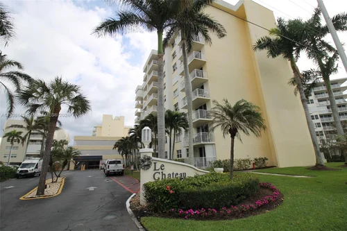 3540 S Ocean Blvd # 212, South Palm Beach FL 33480