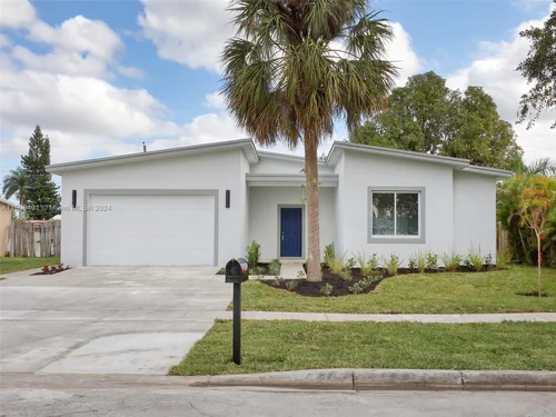 1508 E River Dr, Margate FL 33063
