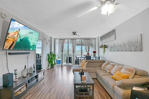 113 Royal Park Dr # 3G, Oakland Park FL 33309