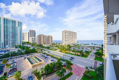 1985 S Ocean Dr # 9H, Hallandale Beach FL 33009