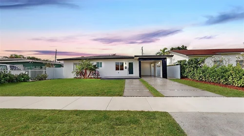 310 SW 52nd Ave, Miami FL 33134