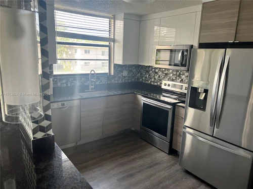 1790 NW 55th Ave # 201, Lauderhill FL 33313