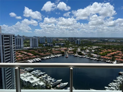 21205 Yacht Club Dr # 3204, Aventura FL 33180