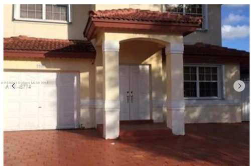 19663 NW 85th  AVE, Hialeah FL 33015