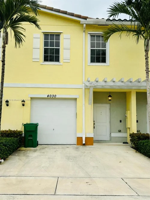 4030 NW 11th St, Lauderhill FL 33313