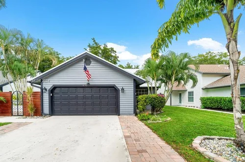 457 Goldenwood Way, Wellington FL 33414