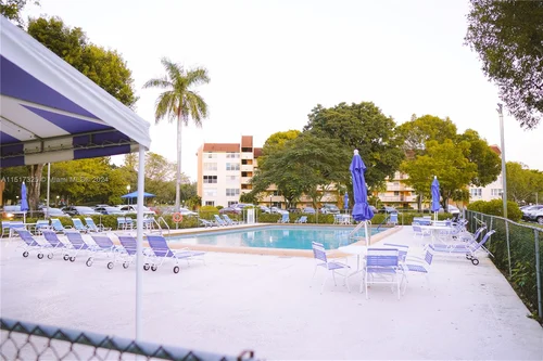 3841 Environ Blvd # 236, Lauderhill FL 33319