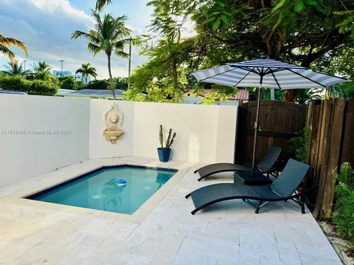 730 NE 15th Ave, Fort Lauderdale FL 33304