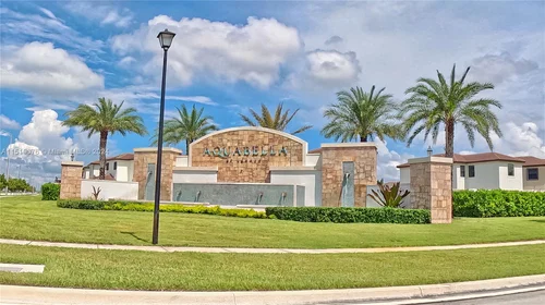 11416 W 33rd Way # 11416, Hialeah FL 33018