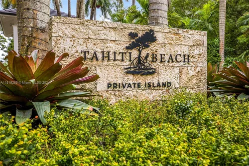 27 Tahiti Beach Island Rd, Coral Gables FL 33143