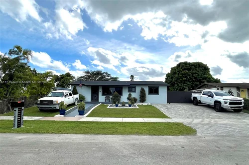 14420 SW 297th St, Homestead FL 33033