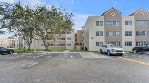 6065 NW 186th St # 302, Hialeah FL 33015