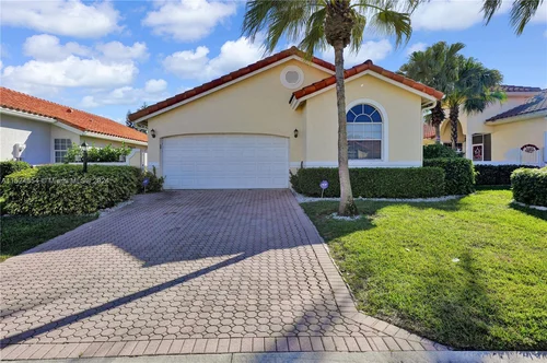 5276 Bodega Pl, Delray Beach FL 33484