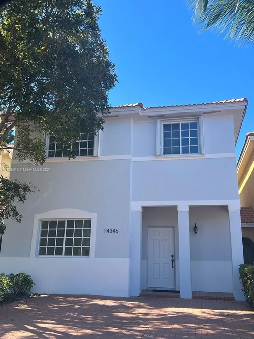 14346 SW 134th Pl, Miami FL 33186