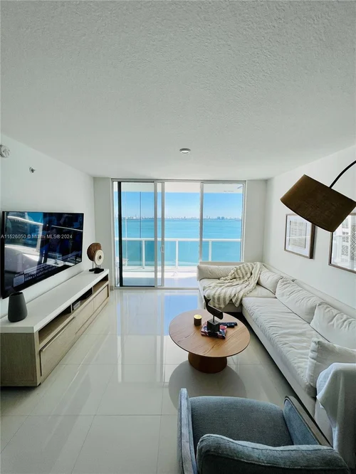600 NE 27th St # 1902, Miami FL 33137
