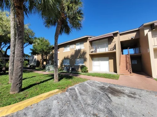 1141 Lake Victoria Dr # A, West Palm Beach FL 33411