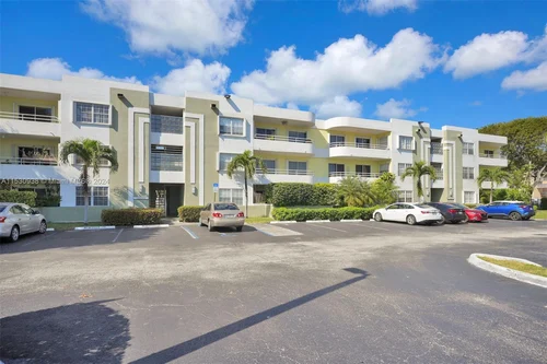 10765 SW 108th Ave # 205, Miami FL 33176