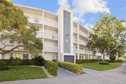 1011 Newport G # 1011, Deerfield Beach FL 33442