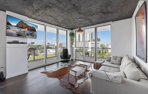 3451 NE 1st Ave # M0502, Miami FL 33137