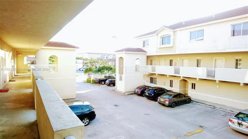 7989 NW 8th St # 108D, Miami FL 33126