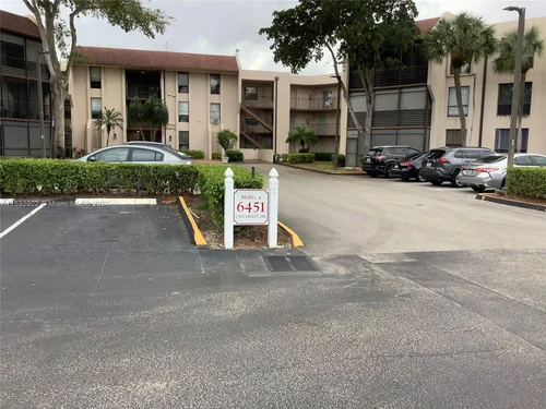 6451 N University Dr # 216, Tamarac FL 33321