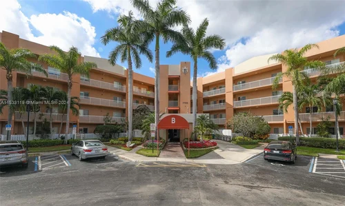 7725 Yardley Dr # 207, Tamarac FL 33321