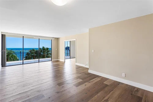 1632 S Bayshore Ct # 202, Miami FL 33133