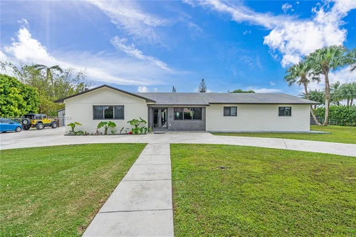 23155 SW 182nd Ave, Miami FL 33170