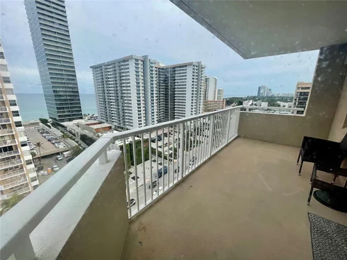 1985 S Ocean Dr # 12Q, Hallandale Beach FL 33009