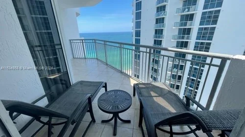 17375 Collins Ave # 2105, Sunny Isles Beach FL 33160