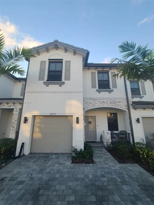 20372 NW 4th Ct, Miami Gardens FL 33169