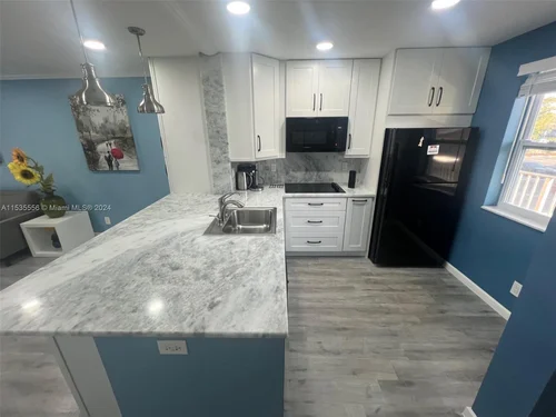 3638 N University Dr # 4, Coral Springs FL 33065