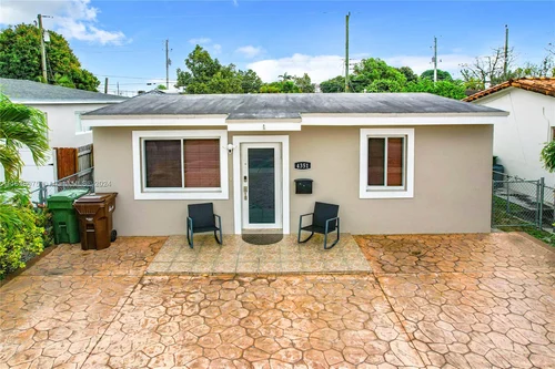 4351 E 8th Lane, Hialeah FL 33013