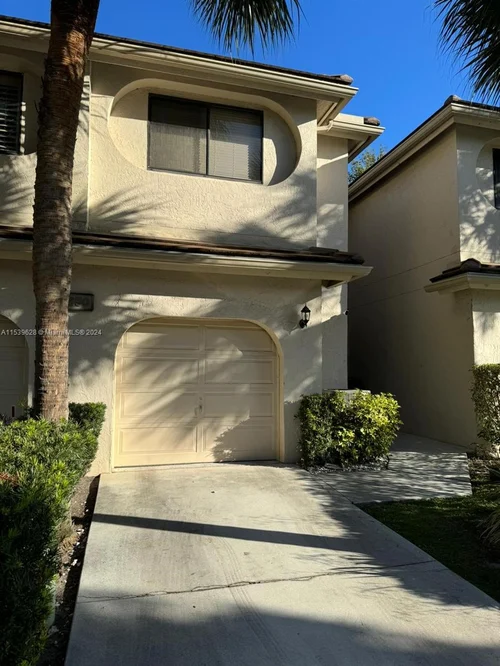 6350 W Longboat Ln W # 103, Boca Raton FL 33433