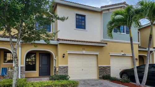 470 NE 194th Ter # 470, Miami FL 33179