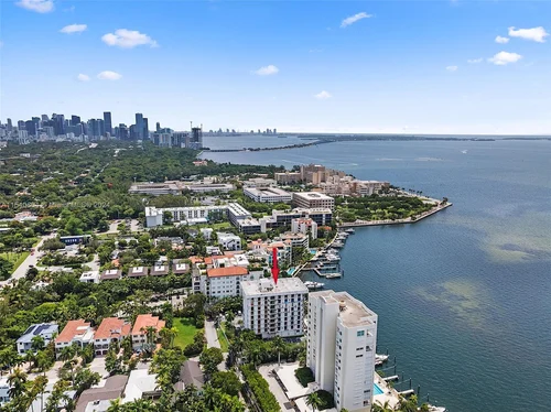 1600 S Bayshore Ln # 7C, Miami FL 33133