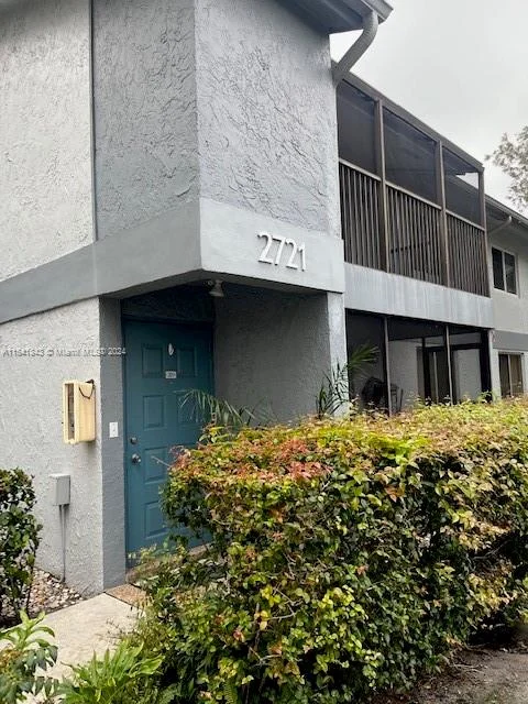 2721 S Oakland Forest Dr # 201, Oakland Park FL 33309