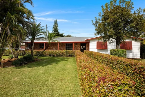 17305 SW 303rd St, Homestead FL 33030