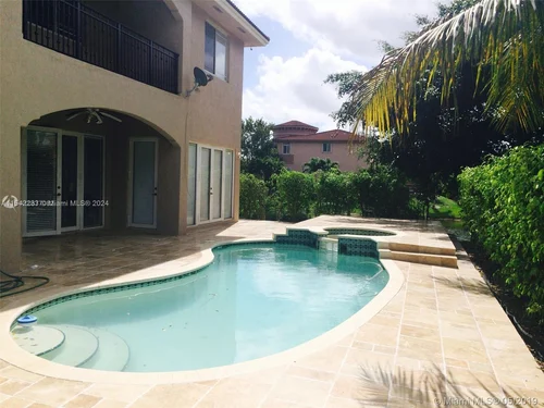 6422 SW 162nd Ct, Miami FL 33193