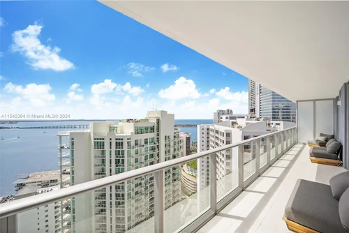 1300 Brickell Bay Dr # 3004, Miami FL 33131