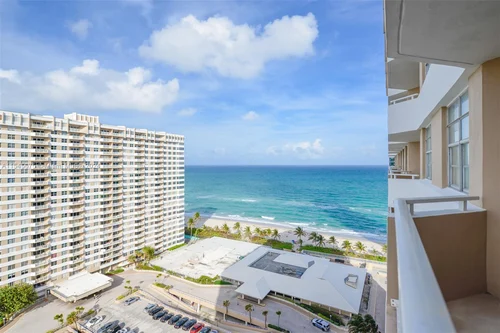 1980 S Ocean Dr # 18K, Hallandale Beach FL 33009