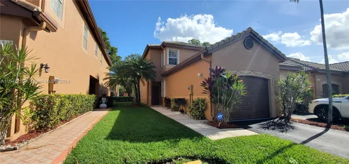 1376 Barcelona Way # 25, Weston FL 33327