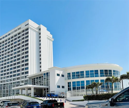 5445 Collins Ave # 1520, Miami Beach FL 33140