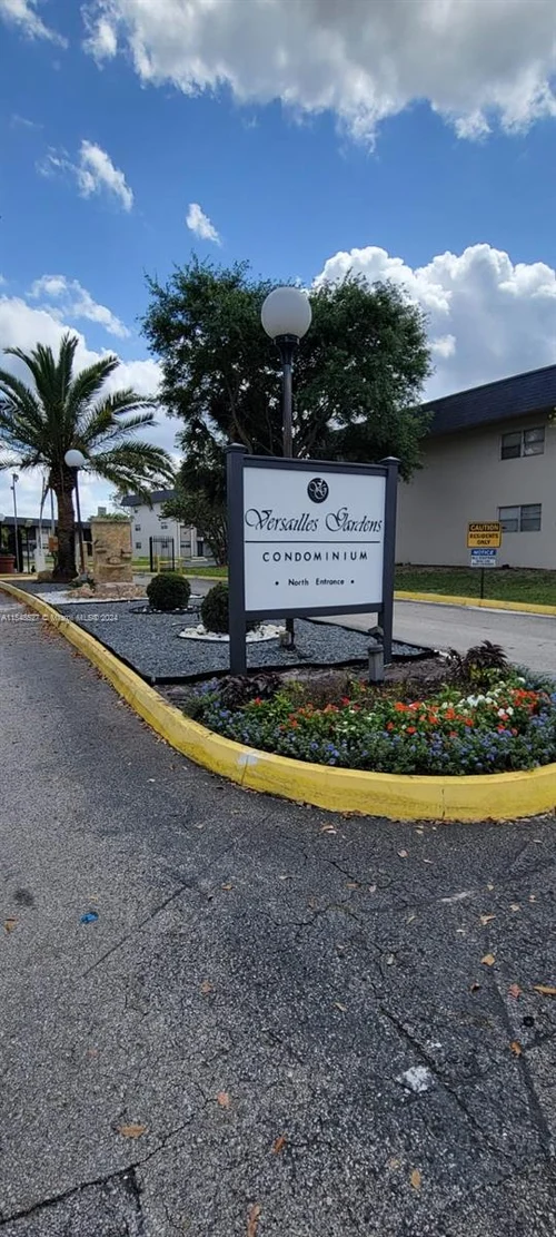 8010 N Colony Cir N # 104, Tamarac FL 33321