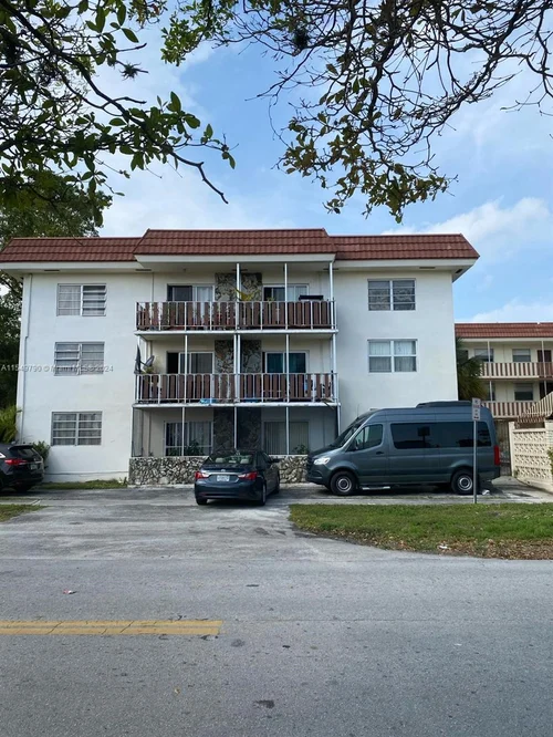 13655 NE 10th Ave # 301, North Miami FL 33161