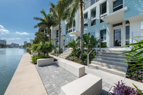 47 N SHORE DR # 47, Miami Beach FL 33141