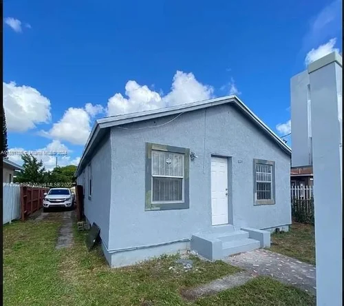 1887 NW 68 St, Miami FL 33147