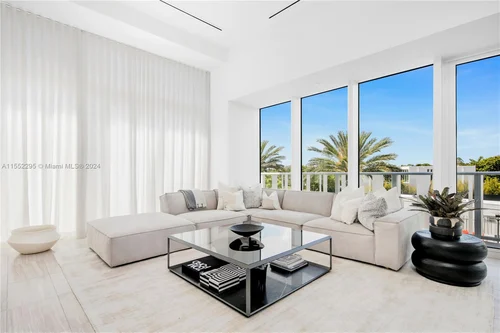 4701 N Meridian Ave # 208, Miami Beach FL 33140